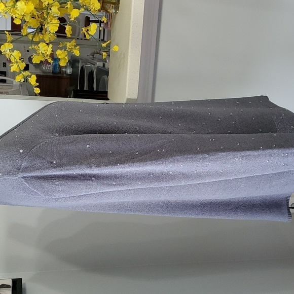 Jones New York, gray one button open cardegan Granny sweater. Size large. Very … - Picture 5 of 9